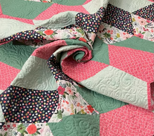 Half Hexi Baby Quilt by Thissed|1568