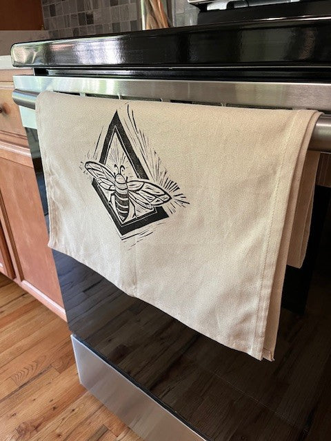 Towel – Bee – Cotton – 17" x 37"|574
