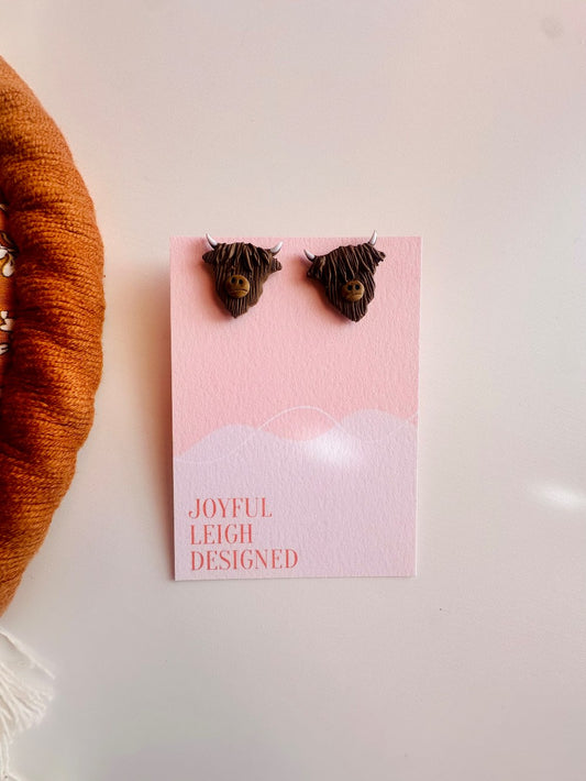 Brown Highland Cow Studs|89