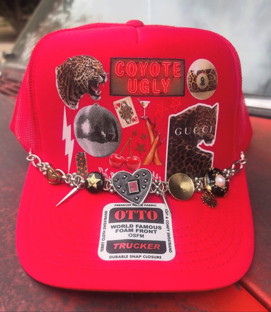Coyote ugly trucker hat with chain|590